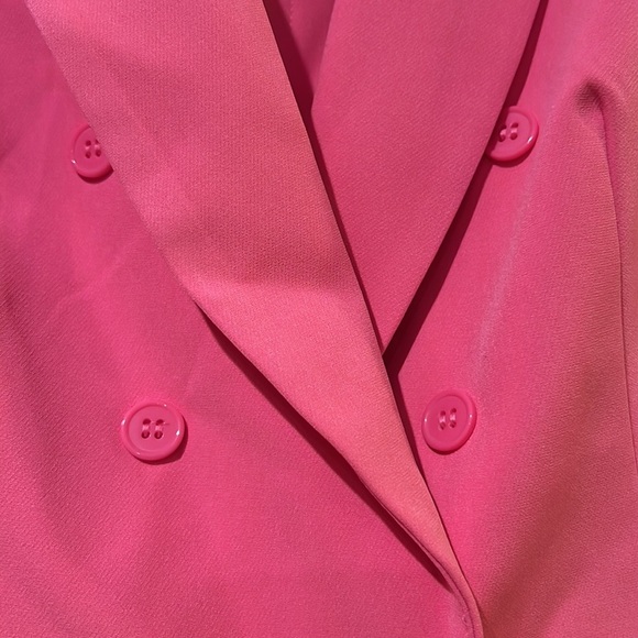 double breasted blazer and shorts set - Picture 2 of 15